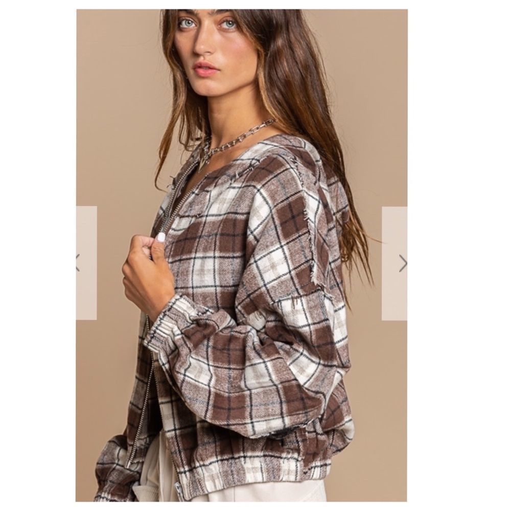 𝅺plaid Hooded Bomber Jacket - Picture 7 of 13